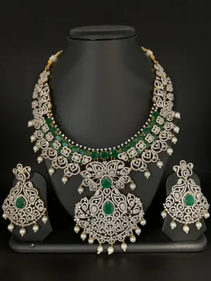AD Emerald Green Stone Short Neckline Necklace