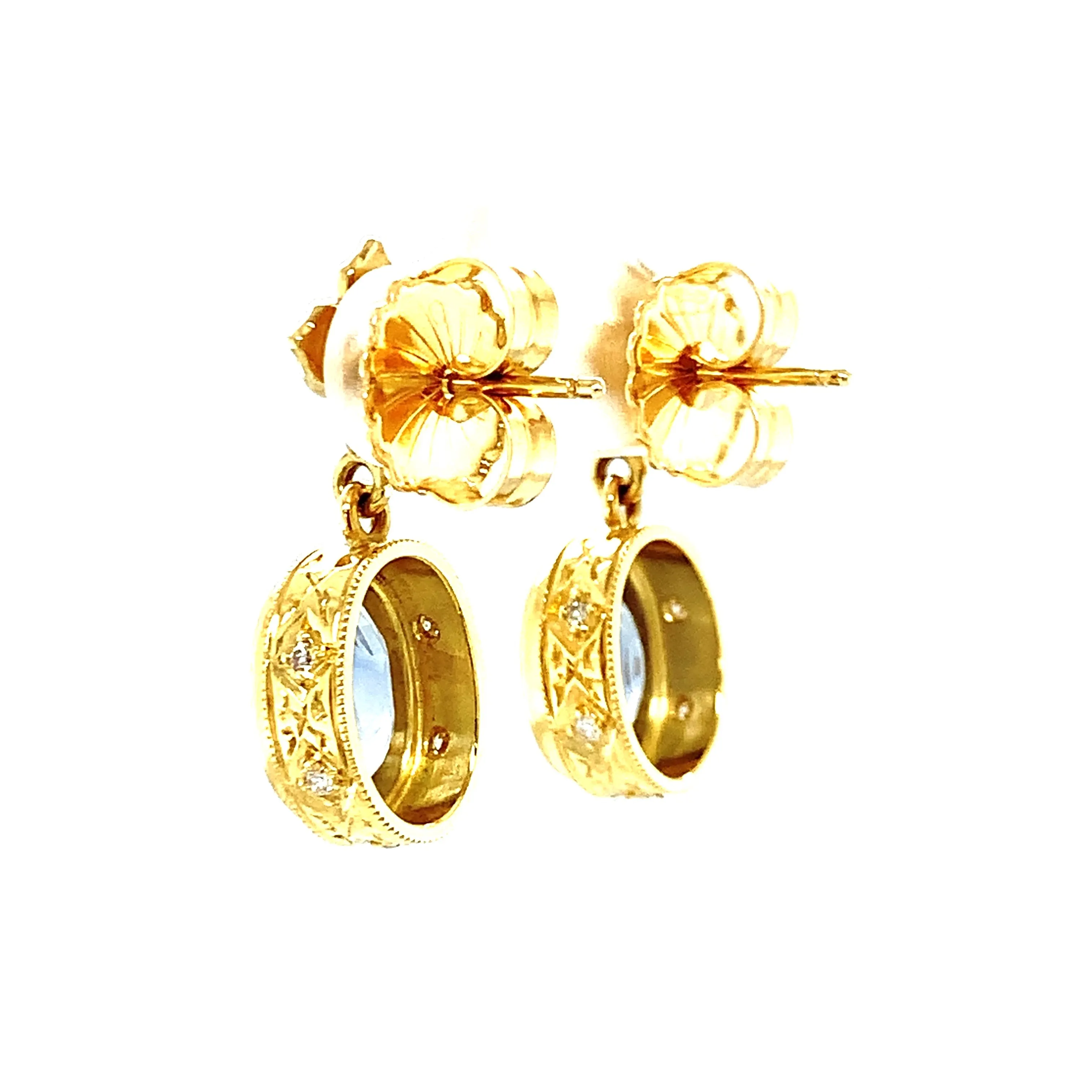 Cornflower Blue Sapphire and Diamond Yellow Gold Bezel Drop Dangle Earrings