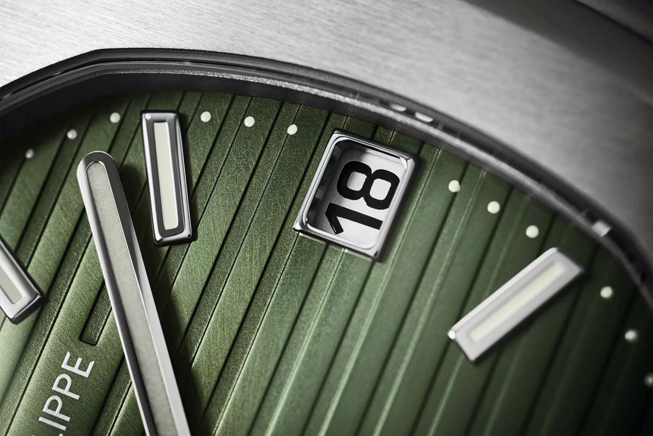 Patek Philippe Nautilus Ref. 5711/1A-014 with the new olive green dial