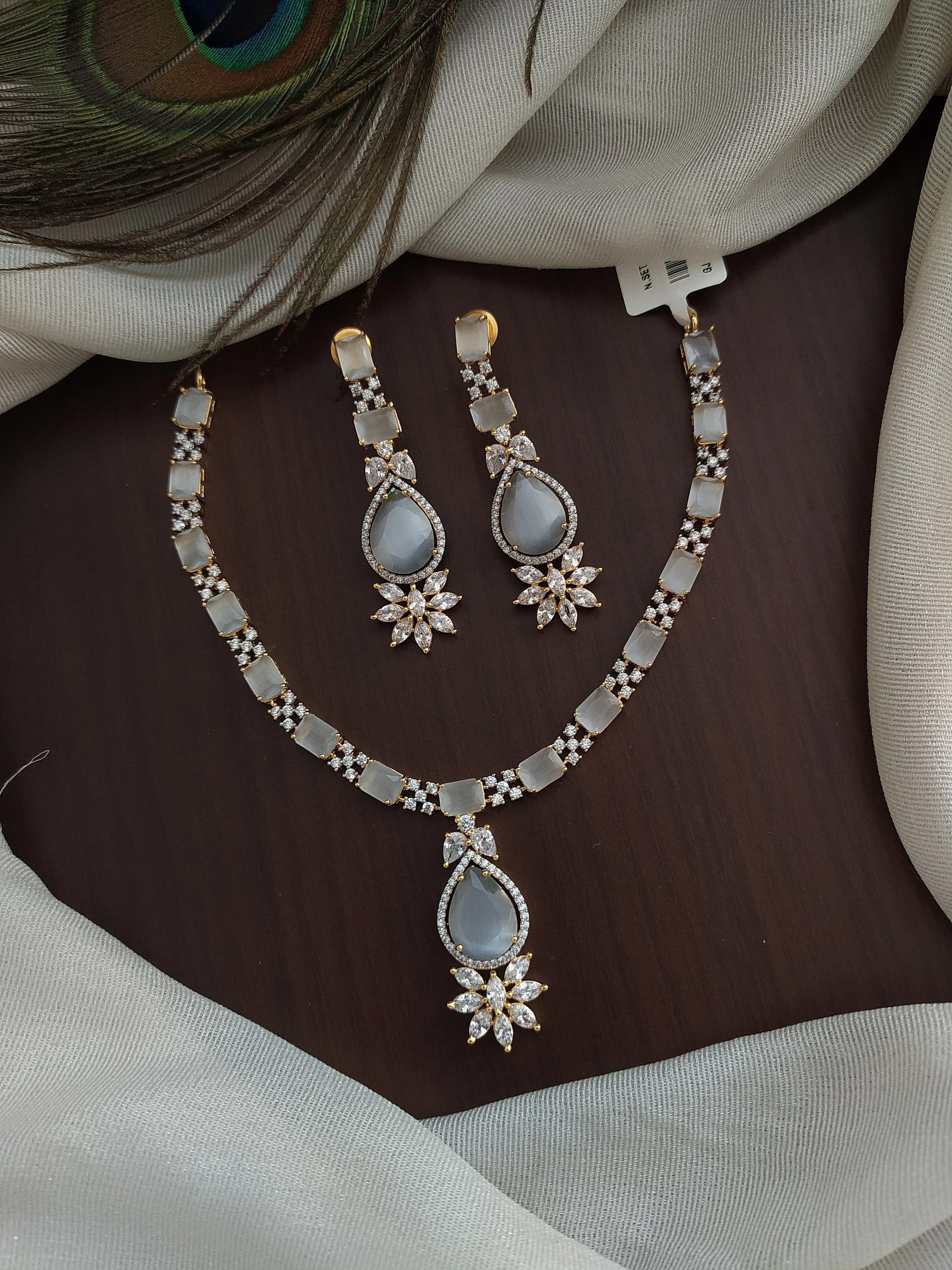 ZIRCON NECKLACE SFJN0808